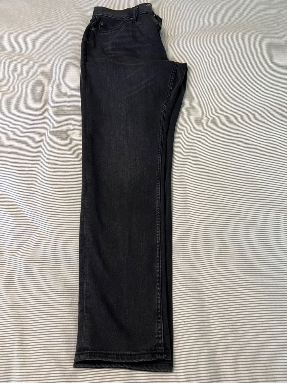Banana Republic Men's Black Slim Straight Jeans